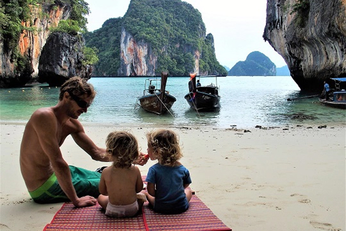 Practical tips for traveling in Thailand with a baby